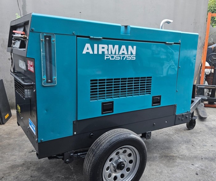 AIR COMPRESSOR
